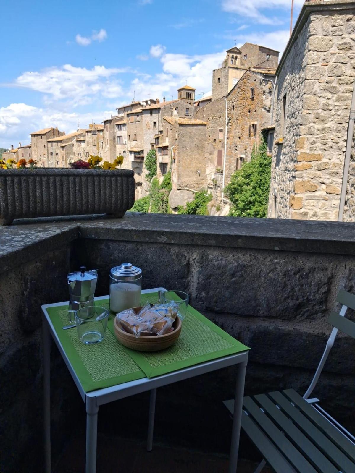 Sospesi Nel Borgo Vitorchiano Exterior photo