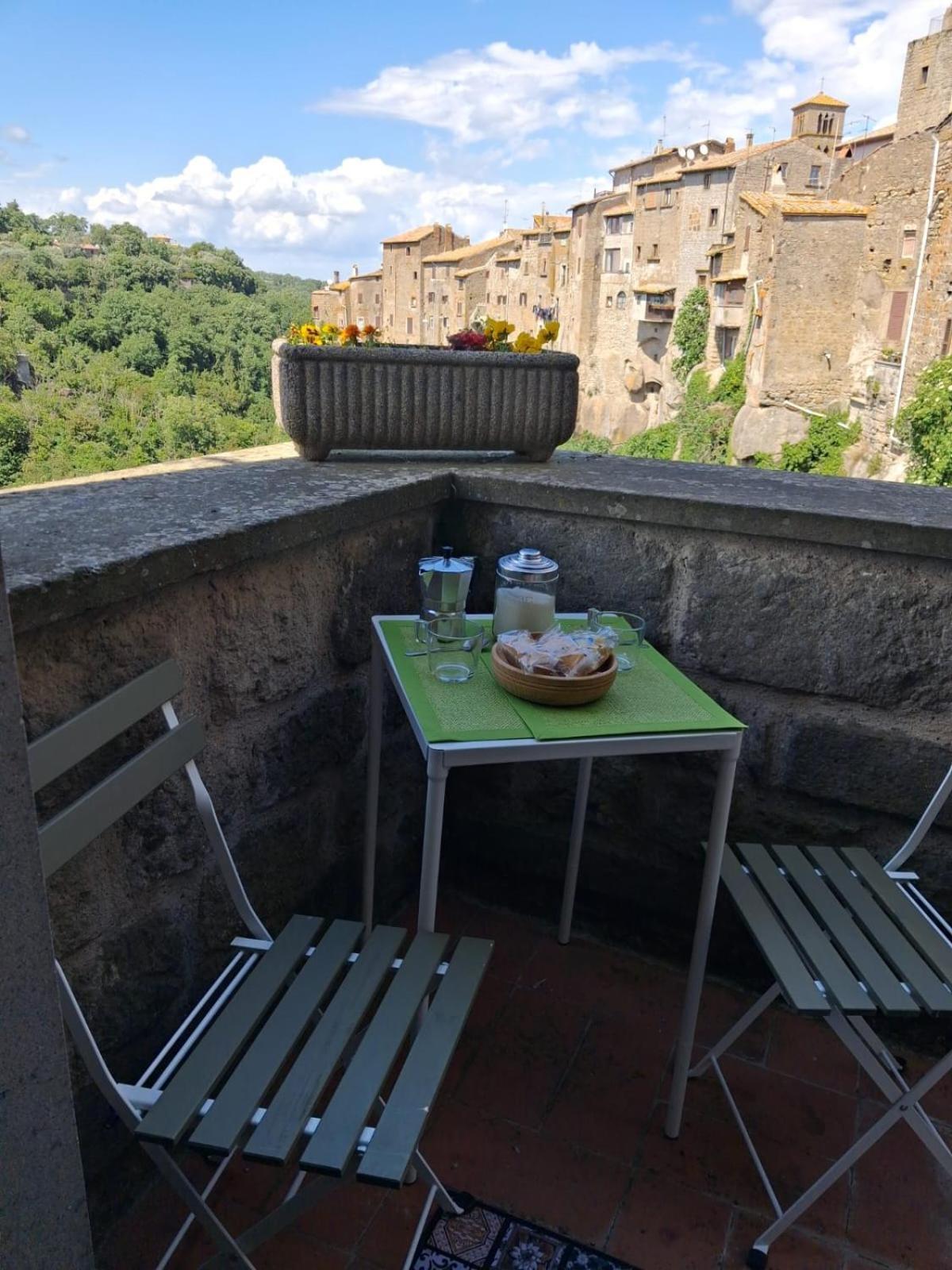 Sospesi Nel Borgo Vitorchiano Exterior photo