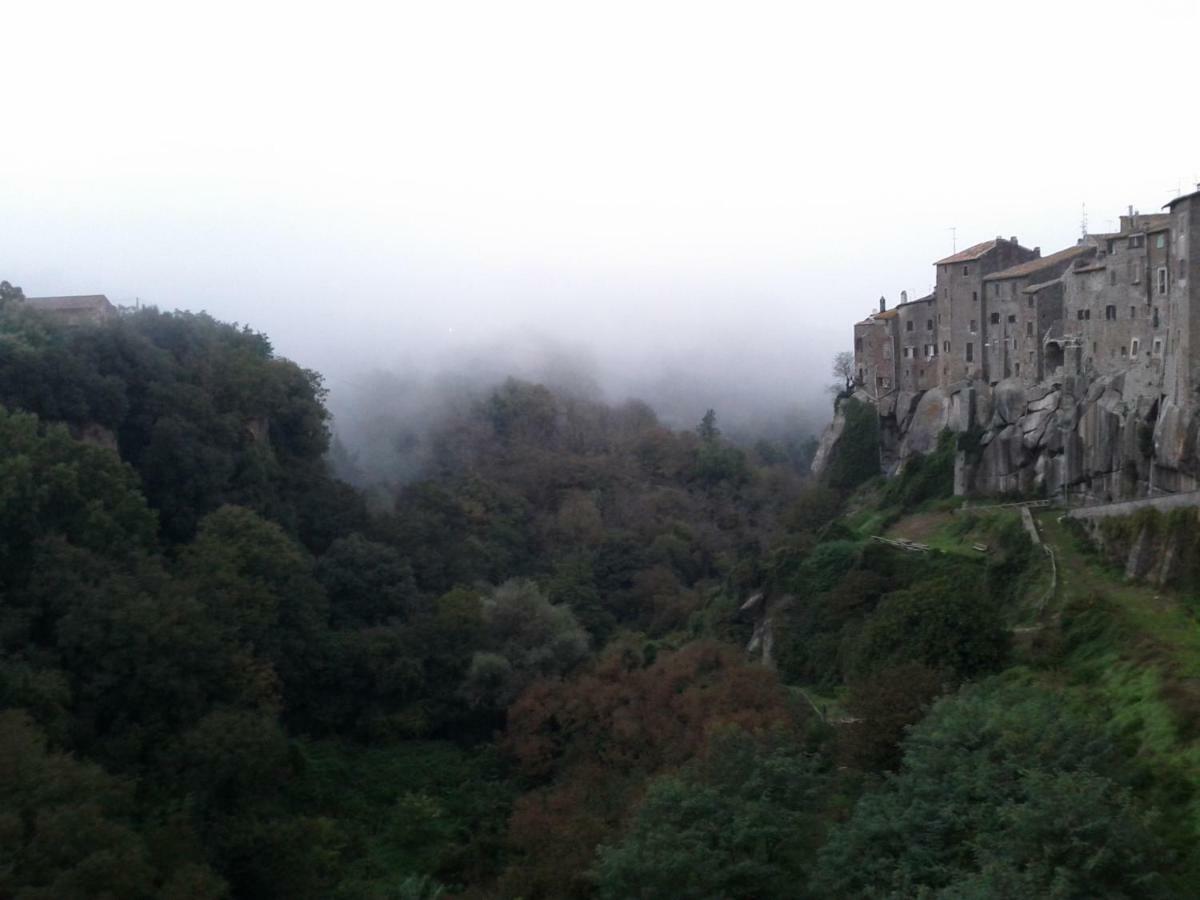 Sospesi Nel Borgo Vitorchiano Exterior photo
